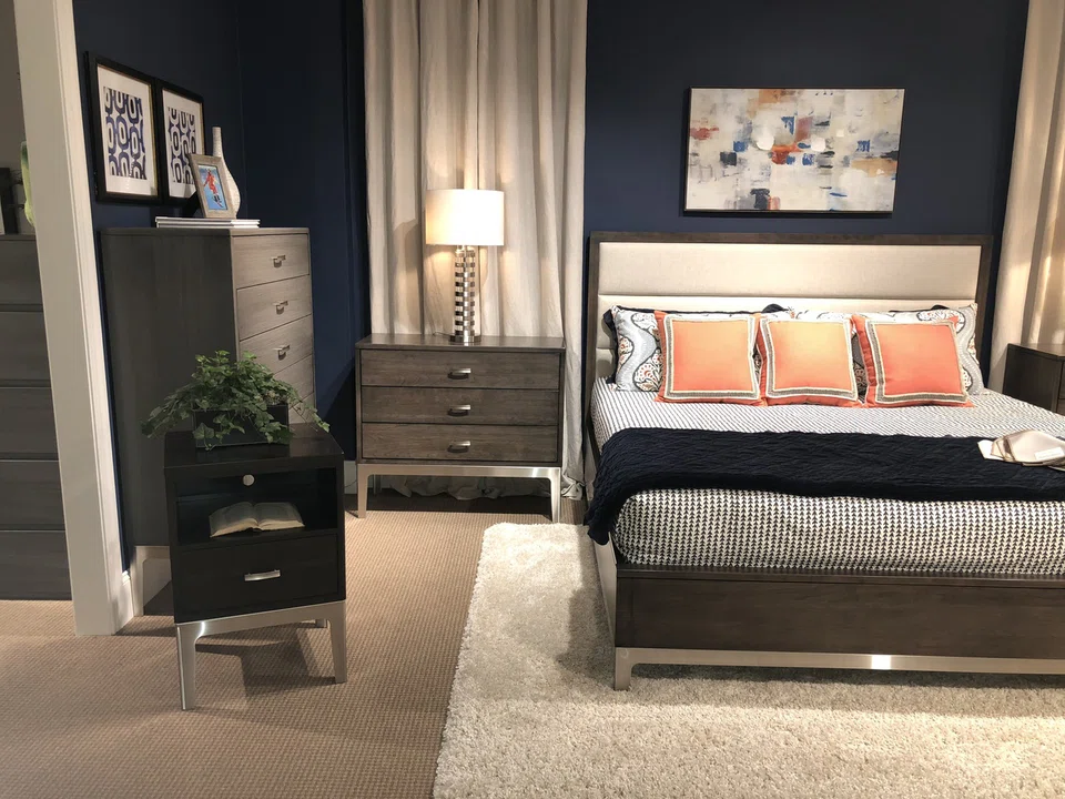 Defined Distinction (157) in Smoke and Dusk