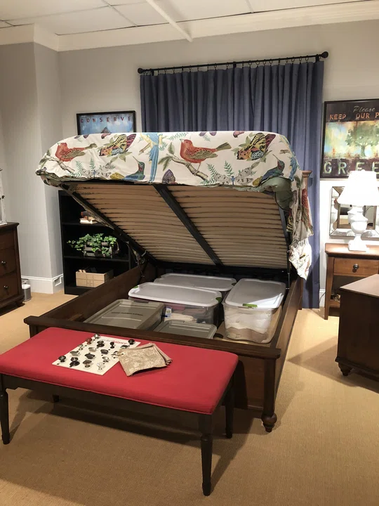 Perfect Balance - Millcroft (closed lift open)