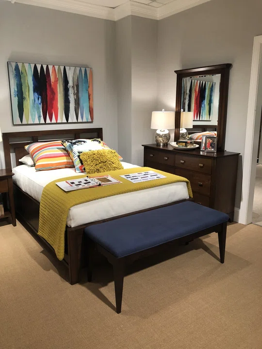 Perfect Balance - Montgomery in Candlelight Cherry