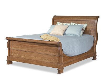 Vineyard Creek King Master Sleigh Bed