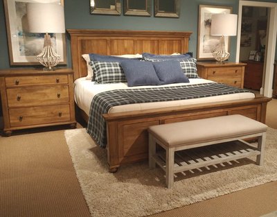 Hudson Falls King Panel Bed